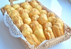 Эклеры со сгущенкой