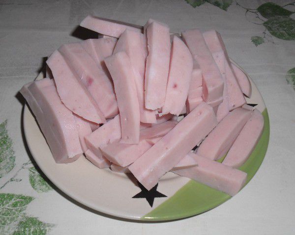 Пицца с ветчиной и сыром