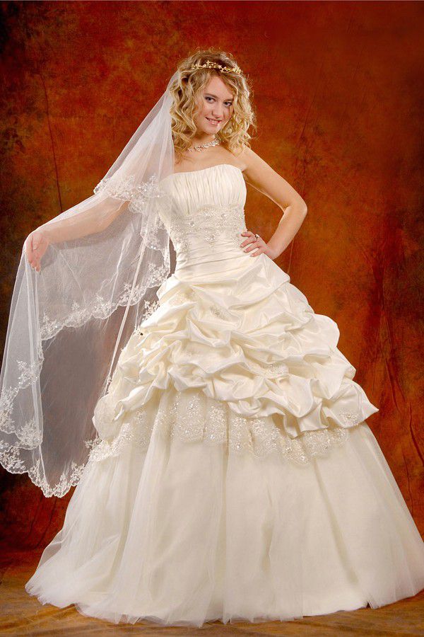 Как сделать свадебное платье пышнее?